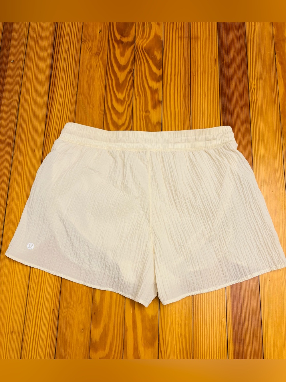 NWOT Lululemon Negative Split Textured Run Short 2.5" - Picture 3 of 5